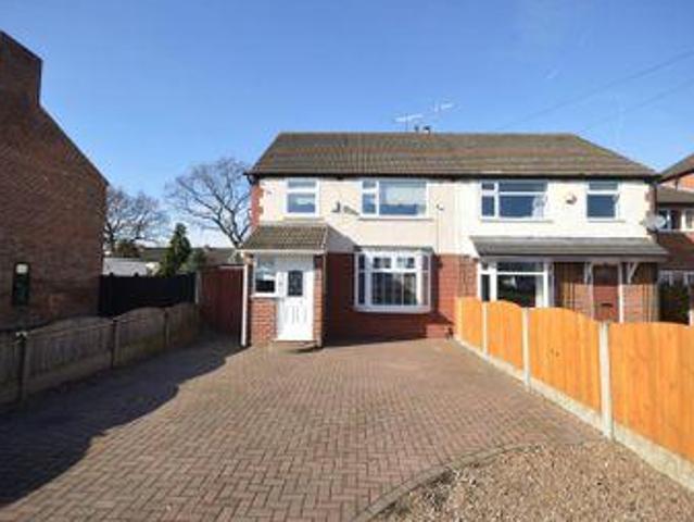 House for sale in Rossmore, Cheshire