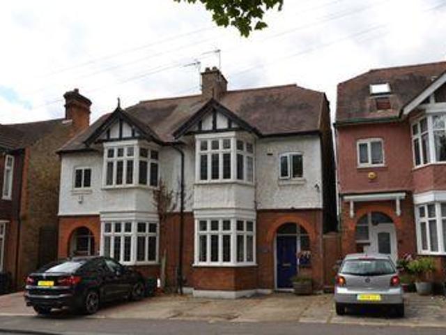 House for sale in Waltham Cross, Broxbourne