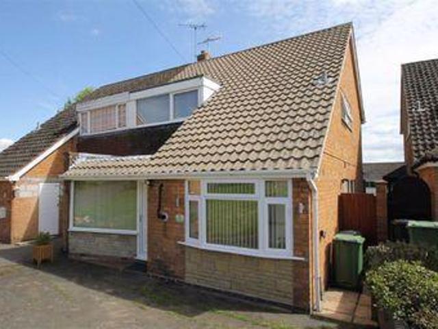 House for sale in Halesowen, West Midlands