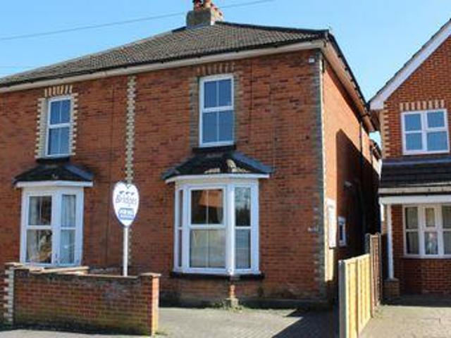 House for sale in Fleet, Hart
