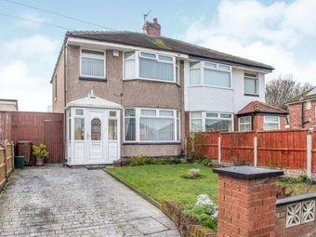 House for sale in Calderstones