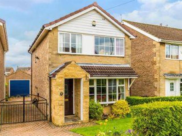 House for sale in Pudsey, West Yorkshire