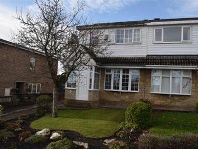House for sale in Halifax, West Yorkshire