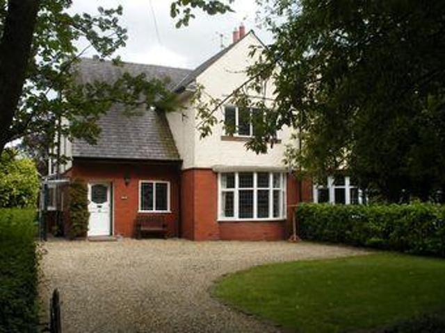 House for sale in Higher Bartle, Lancashire