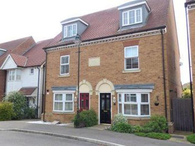 House for sale in Oad Street, Kent