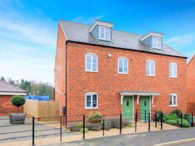 House for sale in Stoke-on-Trent, England