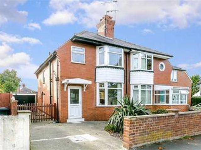 House for sale in Harrogate, North Yorkshire