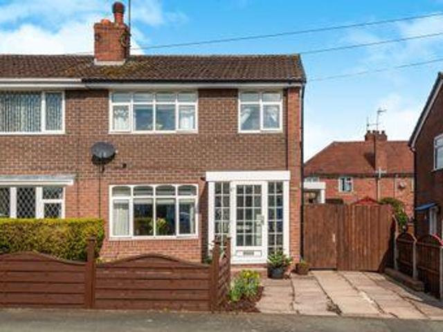 House for sale in Uttoxeter, East Staffordshire