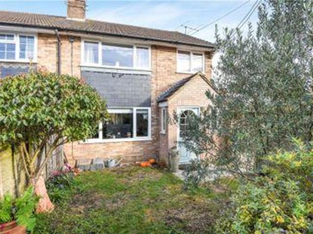 House for sale in Ascot