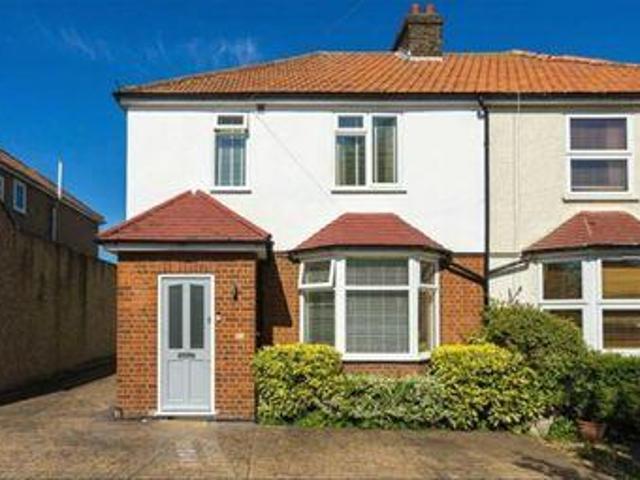 House for sale in Waltham Cross, Broxbourne