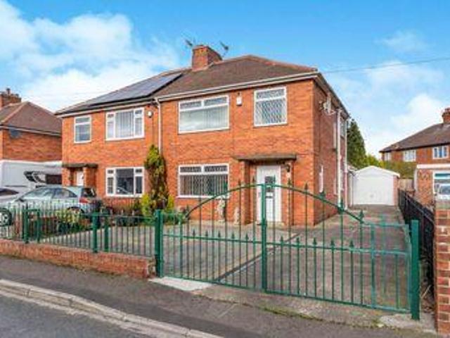 House for sale in Pontefract, Wakefield