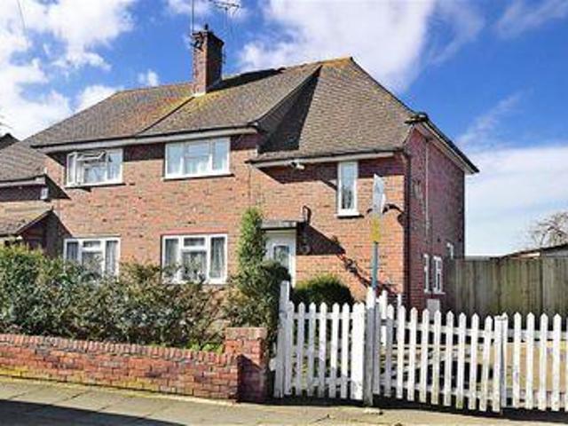 House for sale in The Bridge, Kent