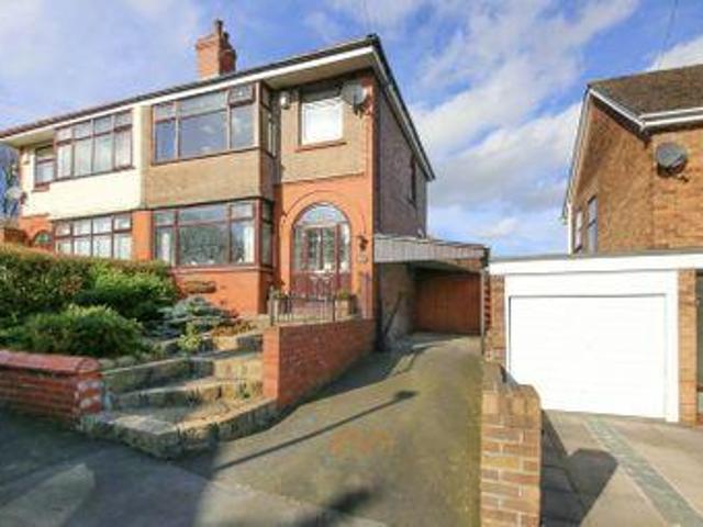 House for sale in Roby Mill, Lancashire