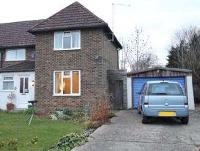 House for sale in Hillview, Surrey