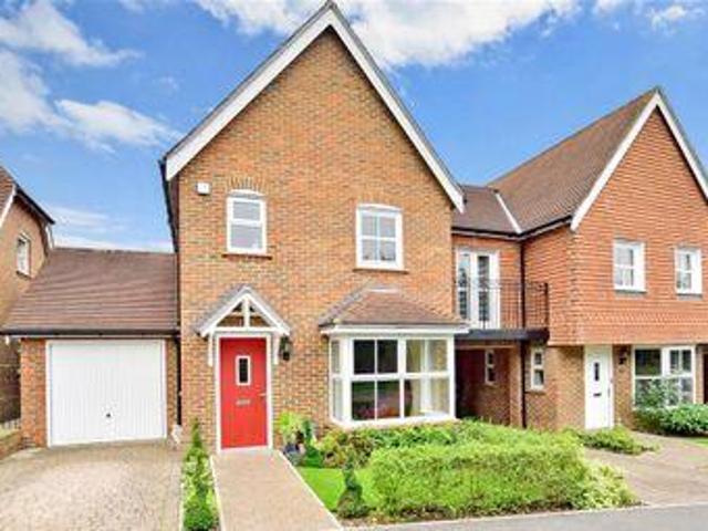 House for sale in Horsham, West Sussex