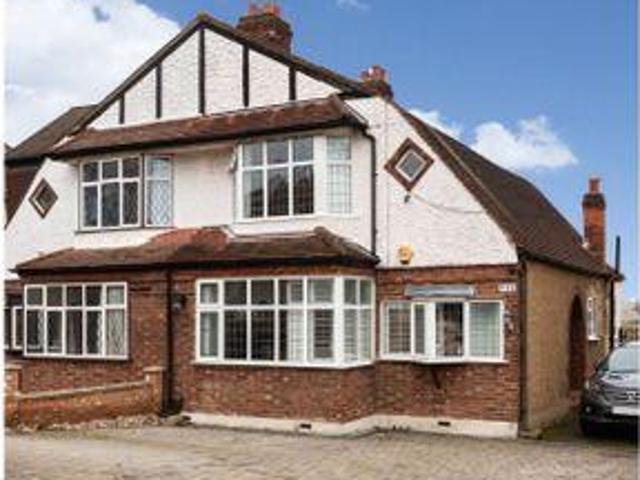 House for sale in Epping