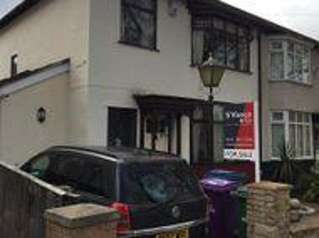 House for sale in Calderstones