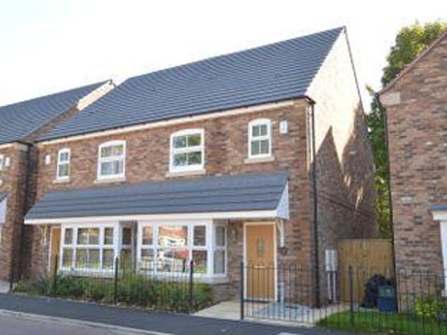 House for sale in Fishers Green, North Yorkshire