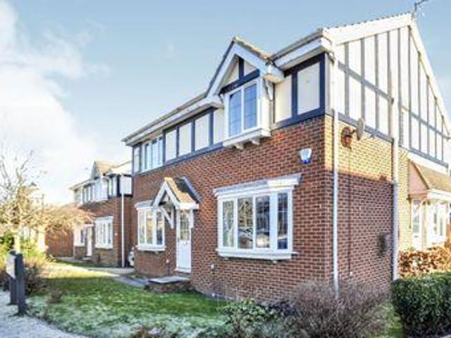 House for sale in Pudsey, West Yorkshire