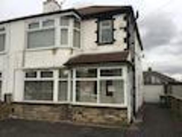 House for sale in Pudsey, West Yorkshire