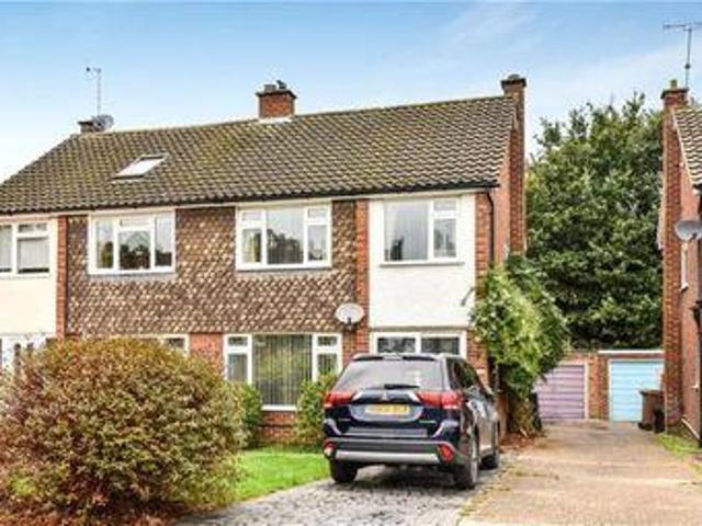 House for sale in Crowthorne, Bracknell Forest