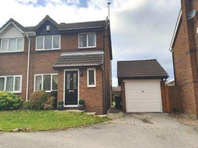House for sale in Normanton and Altofts, West Yorkshire