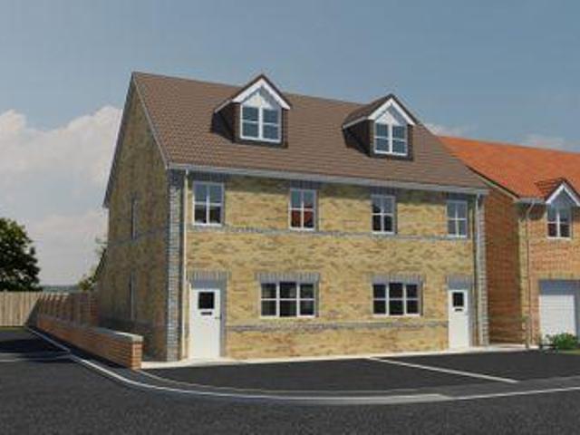 House for sale in Knottingley, Wakefield