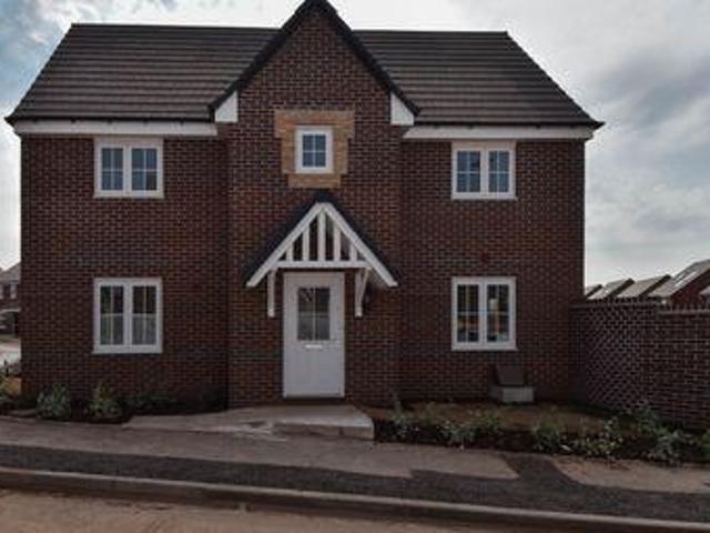 House for sale in Bromsgrove, Worcestershire