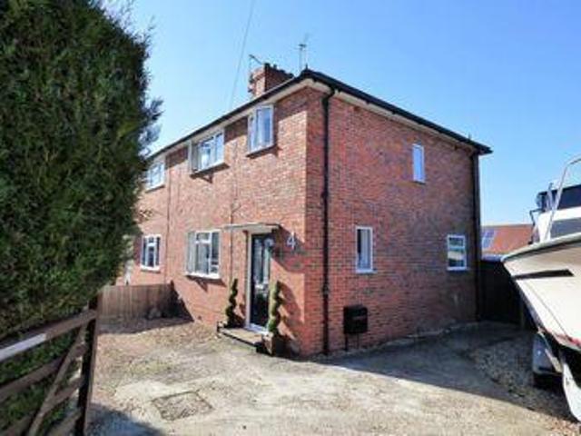 House for sale in Farnborough, Hampshire