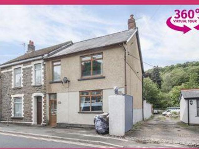 House for sale in Griffithstown, Wales