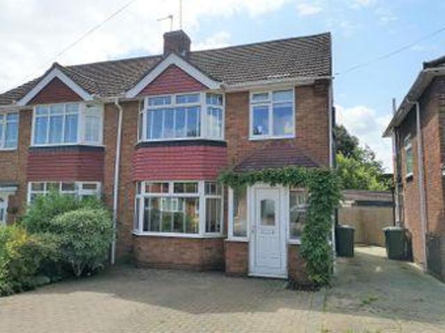 House for sale in Lower Halliford, Surrey