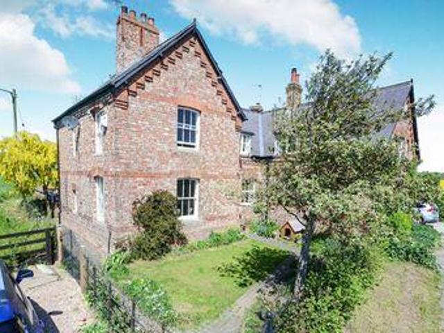 House for sale in High Field, York