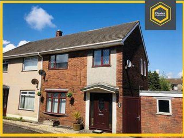 House for sale in Llanelli, Sir Gaerfyrddin / Carmarthenshire