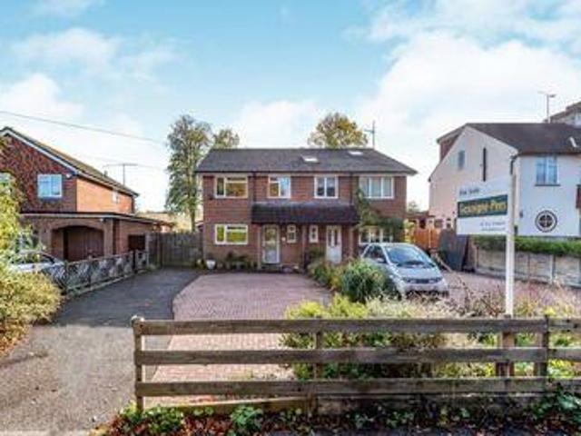 House for sale in Pachesham Park, Surrey