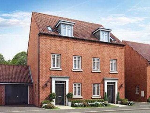 House for sale in West Yorkshire
