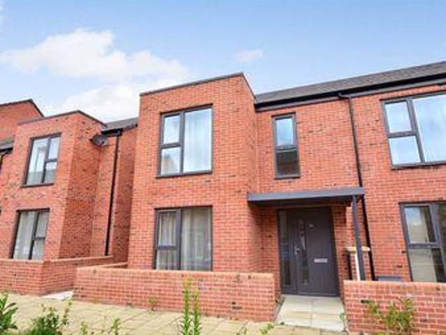 House for sale in Castleford, West Yorkshire