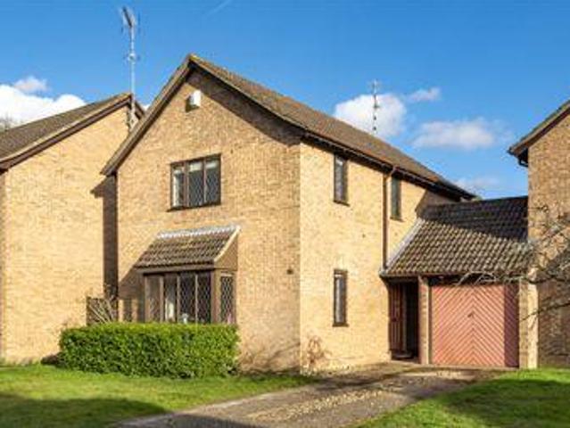 House for sale in Crowthorne