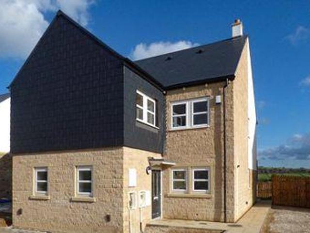 House for sale in Keighley, West Yorkshire