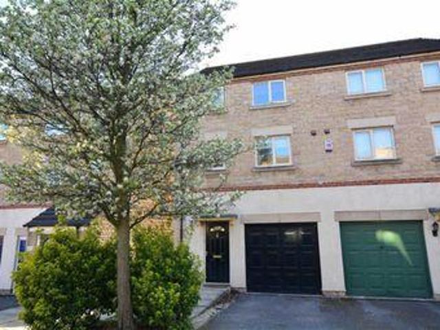 House for sale in Pontefract, West Yorkshire