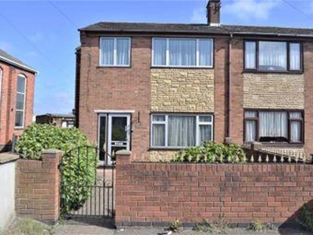 House for sale in Camp Hill, Warwickshire
