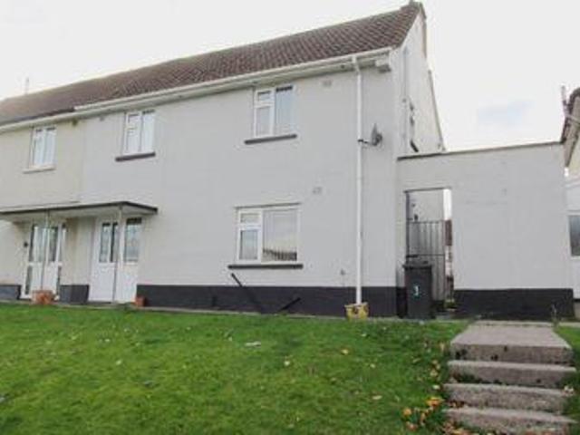 House for sale in Mid Glamorgan, Cymru / Wales