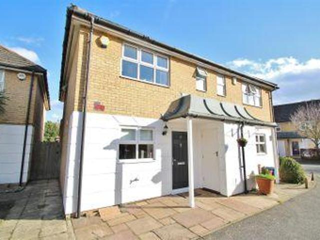 House for sale in Isleworth, Greater London