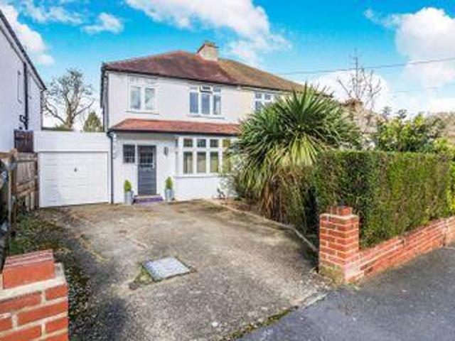 House for sale in Hillview, Surrey