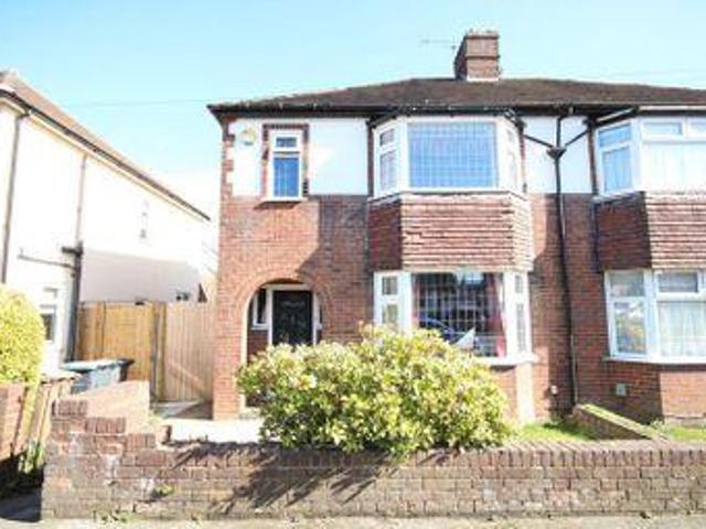 House for sale in Luton