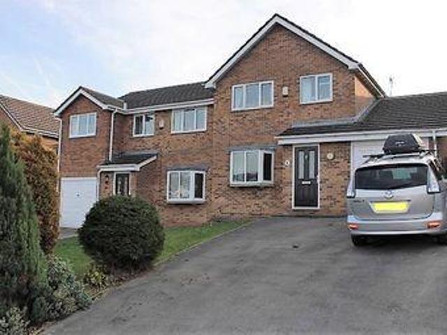 House for sale in Glossop, High Peak