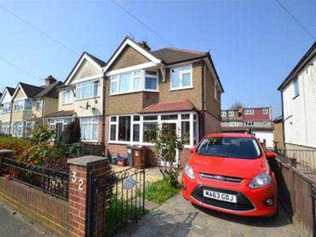 House for sale in London Borough of Hounslow, Feltham