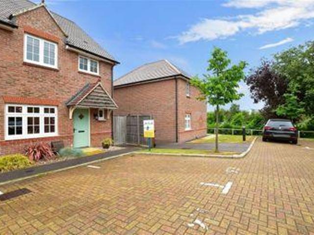 House for sale in Rochester, Kent