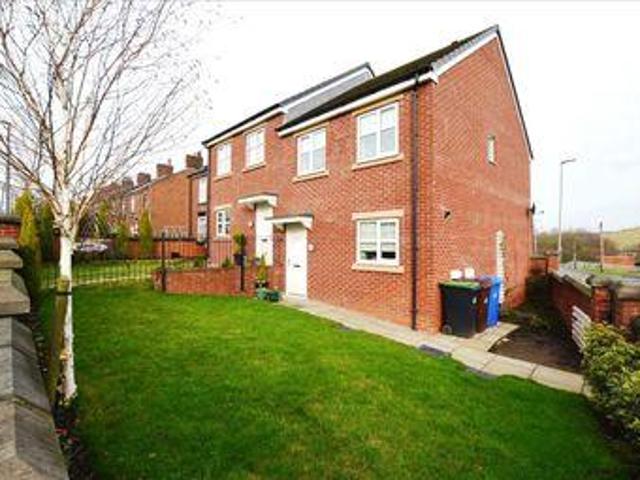House for sale in Stoke-on-Trent
