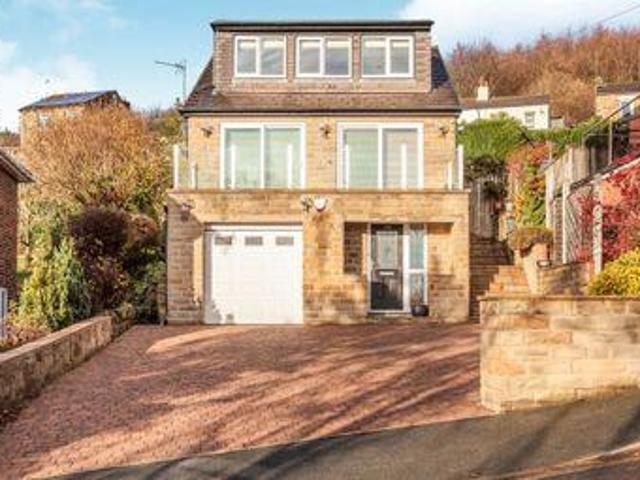 House for sale in Dewsbury, West Yorkshire