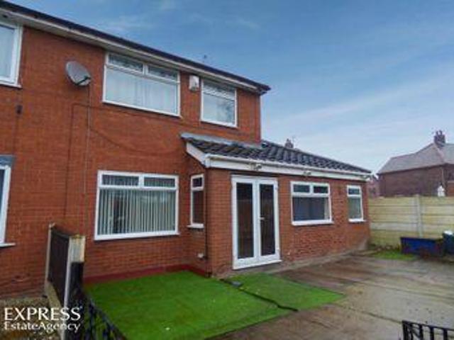 House for sale in Widnes